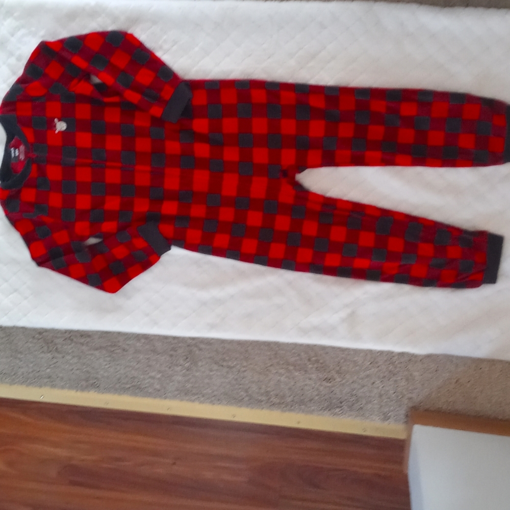 Craters one piece pajamas romper sz 8